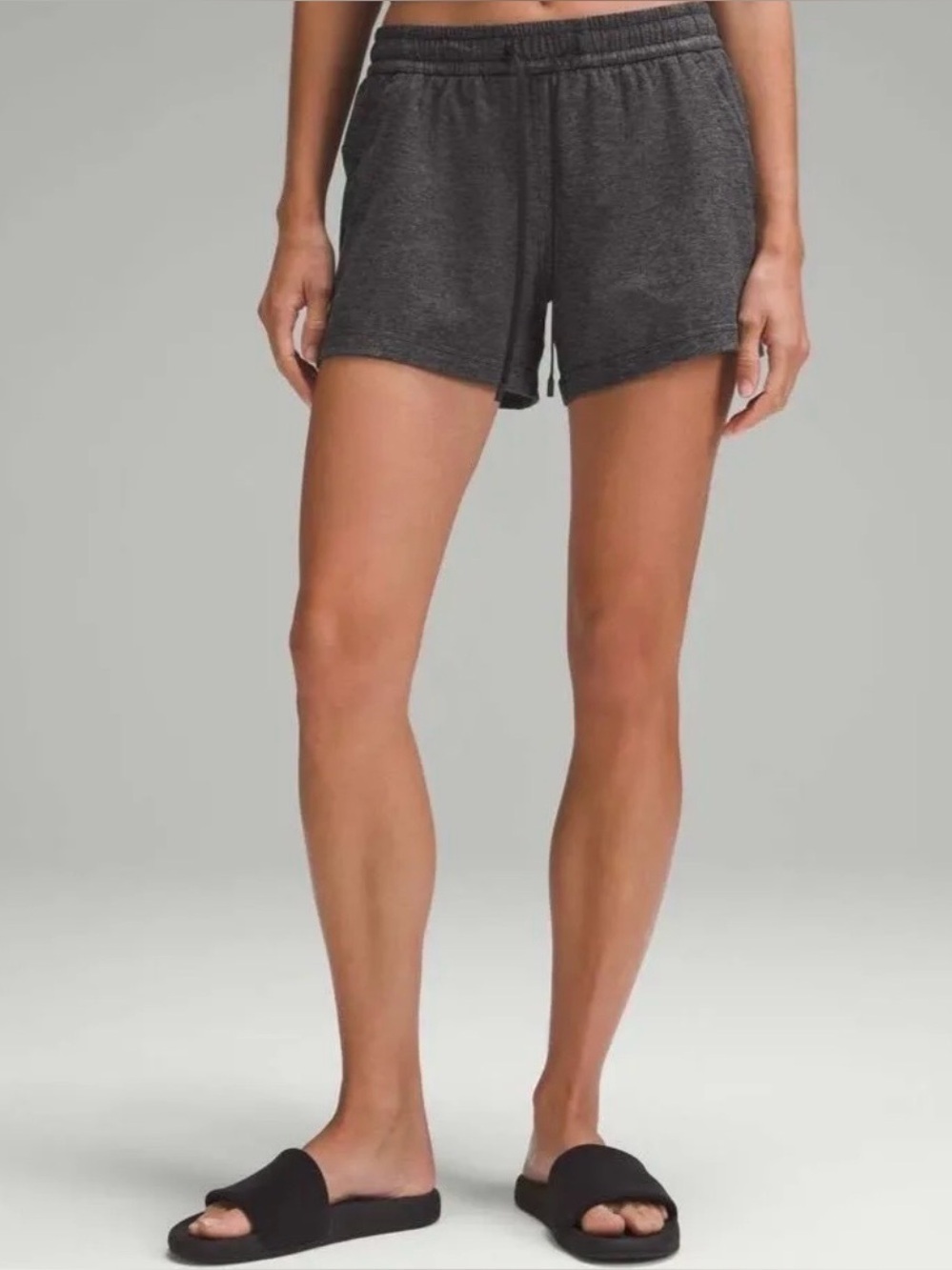 Lululemon Soft Jersey Relaxed-Fit Mid-Rise Short 4" Heathered Black